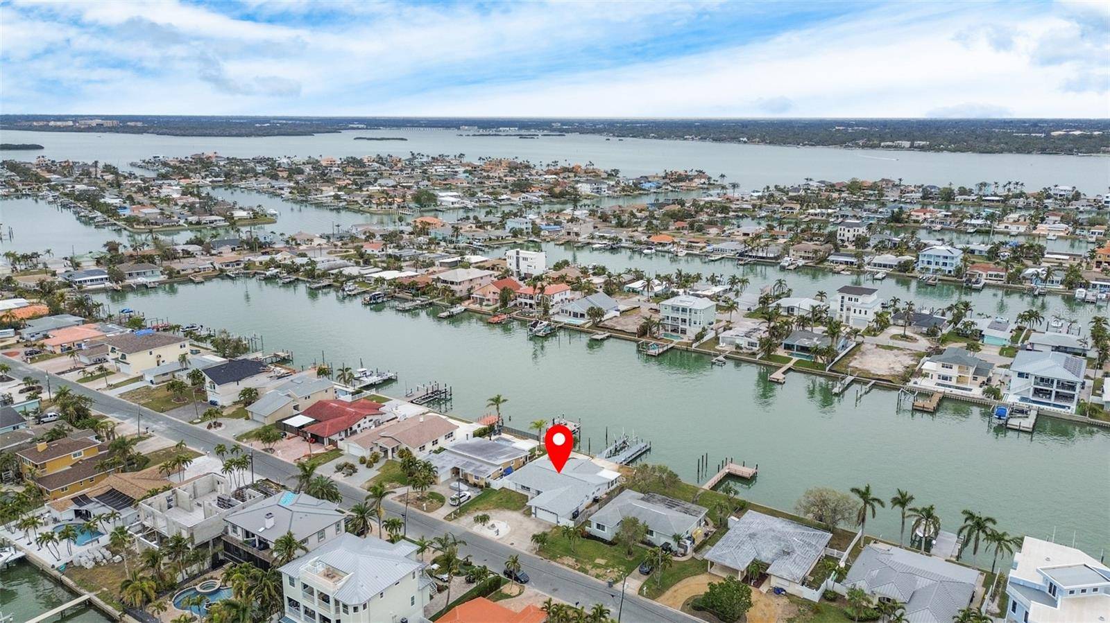 11185 5TH ST E, Treasure Island, FL 33706