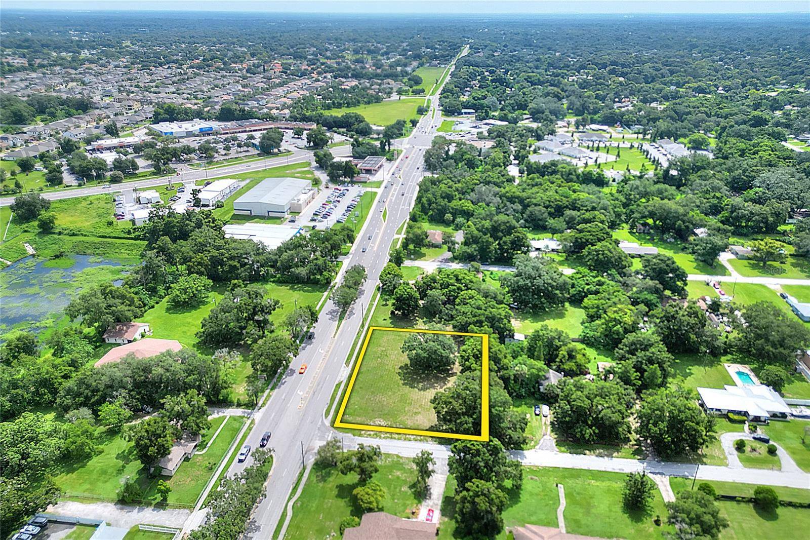 703 E LUMSDEN RD, Brandon, FL 33511