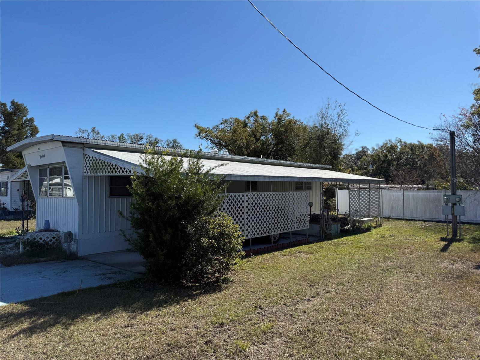 37402 HAMMOND DR, Zephyrhills, FL 33541