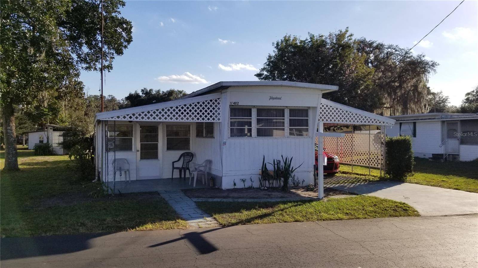 37402 HAMMOND DR, Zephyrhills, FL 33541