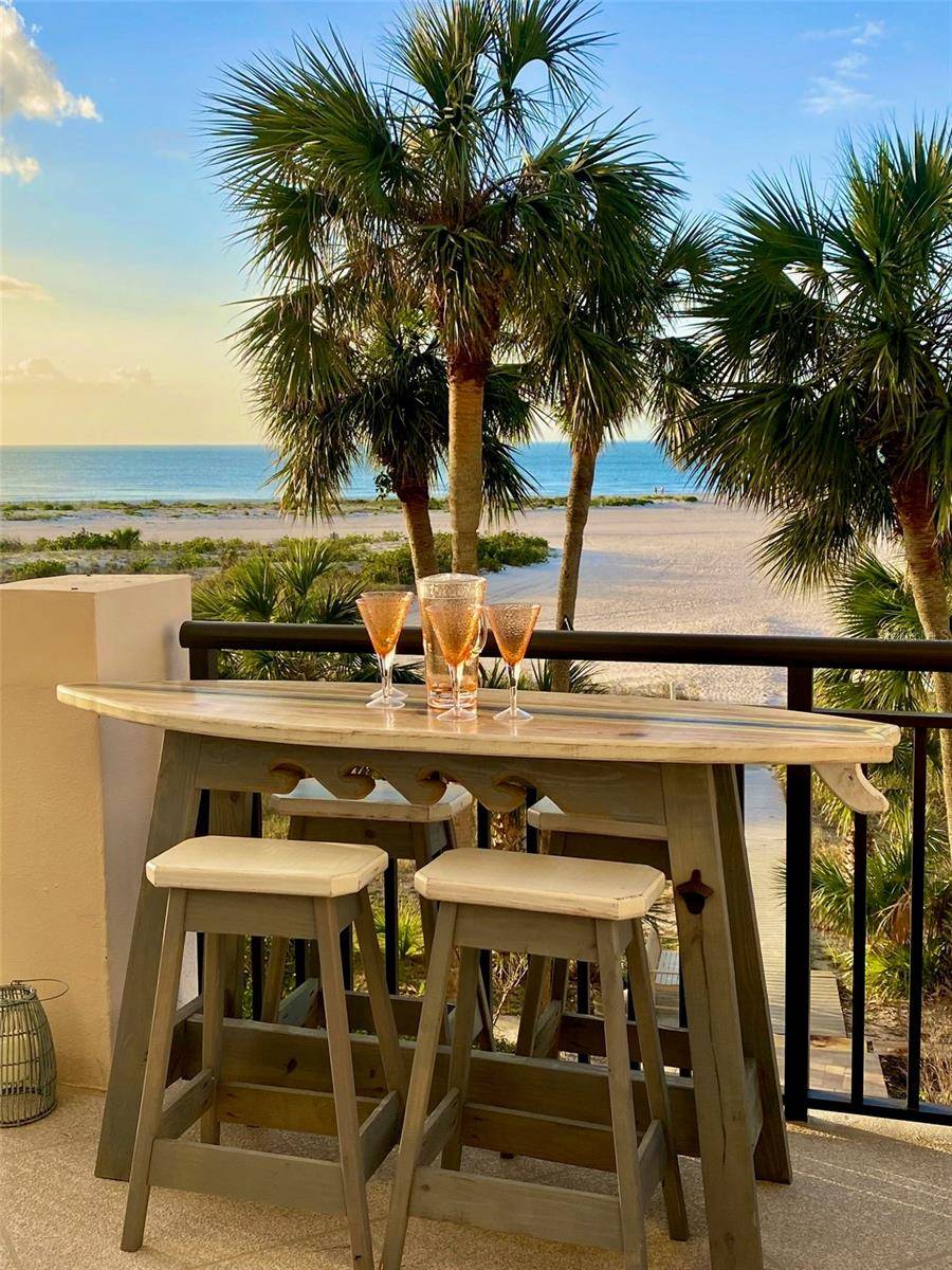 1270 GULF BLVD #304, Clearwater, FL 33767