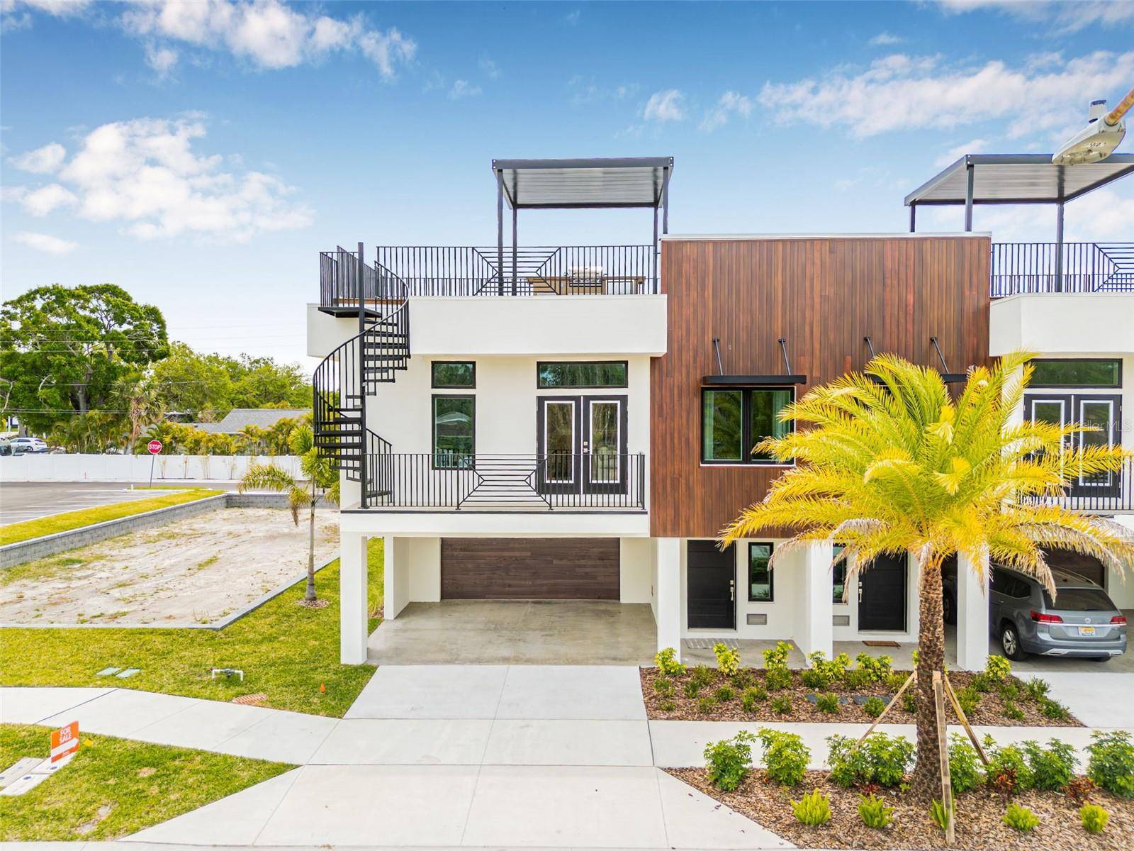 484 87TH AVENUE NORTH, St Petersburg, FL 33702