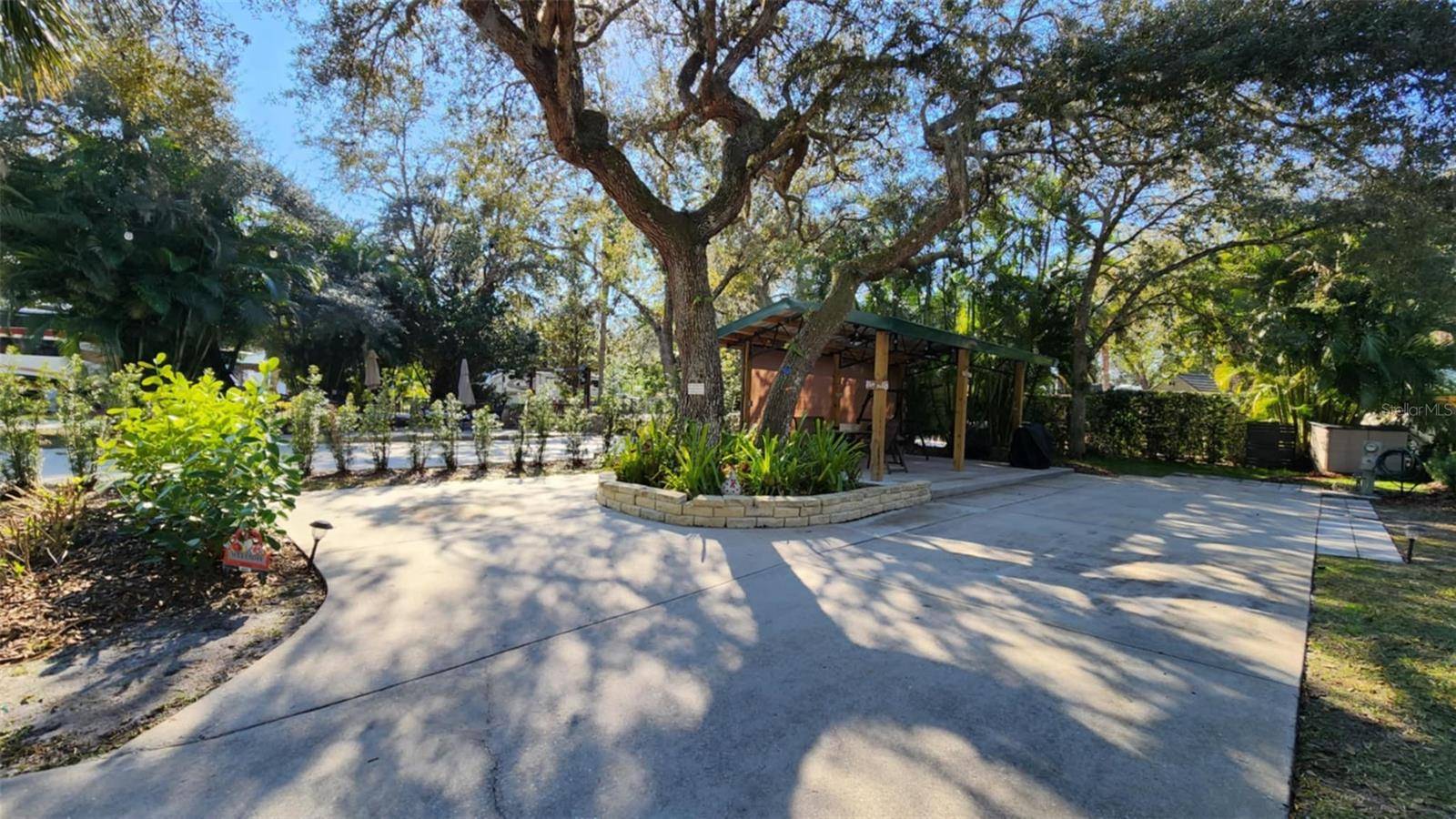 253 SADDLE LN, River Ranch, FL 33867