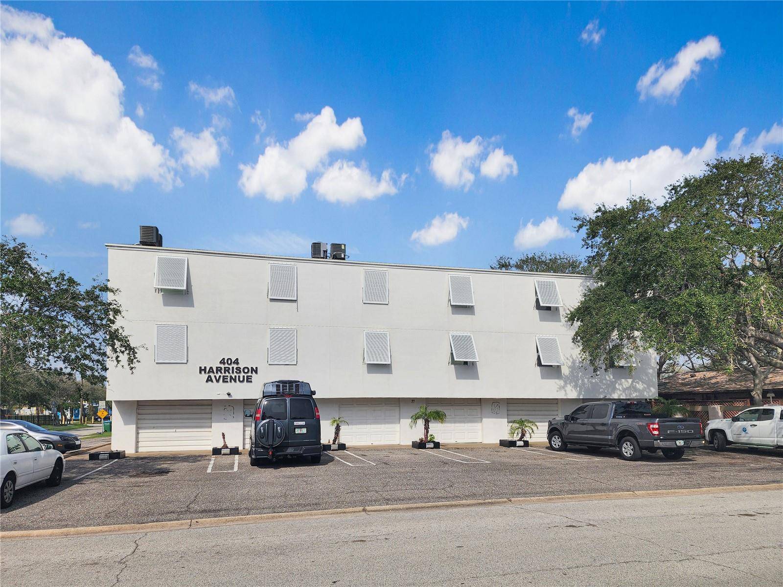 404 HARRISON AVE, Cape Canaveral, FL 32920