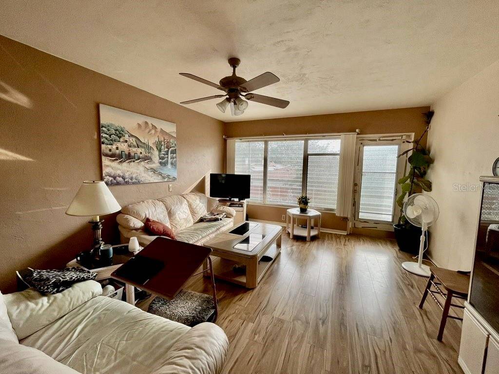 4060 55TH ST N #1209, Kenneth City, FL 33709