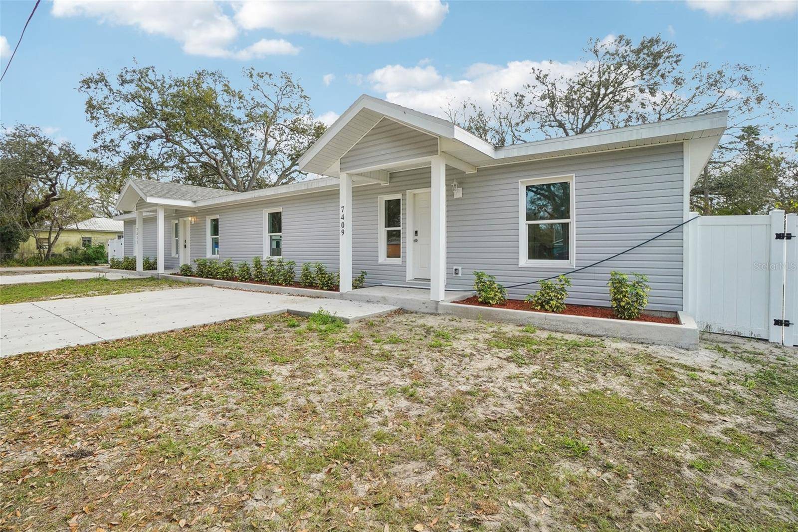 7409 & 7411 E 23RD AVE, Tampa, FL 33619