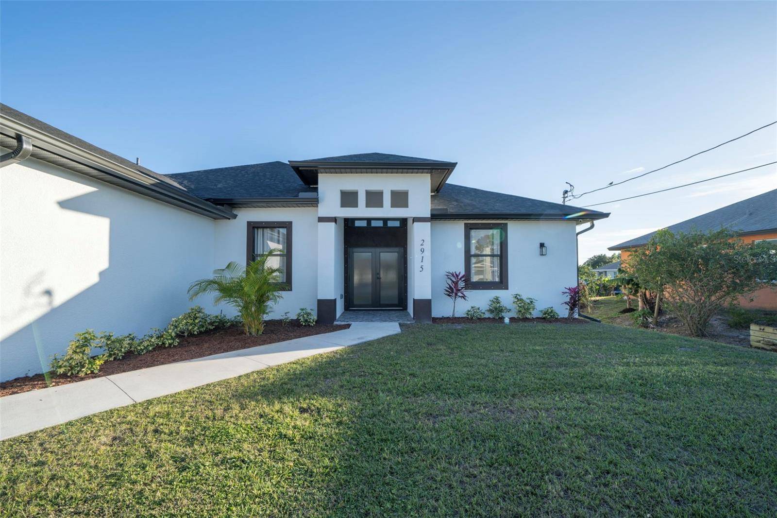 2915 5TH ST SW, Lehigh Acres, FL 33976