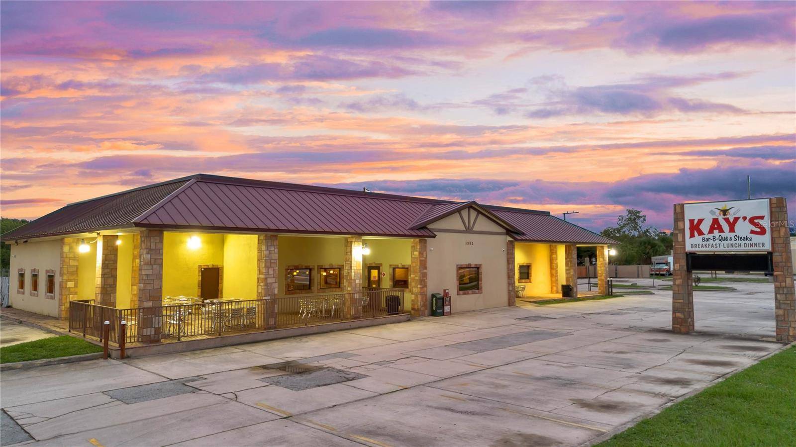 1552 W KING ST, Cocoa, FL 32926