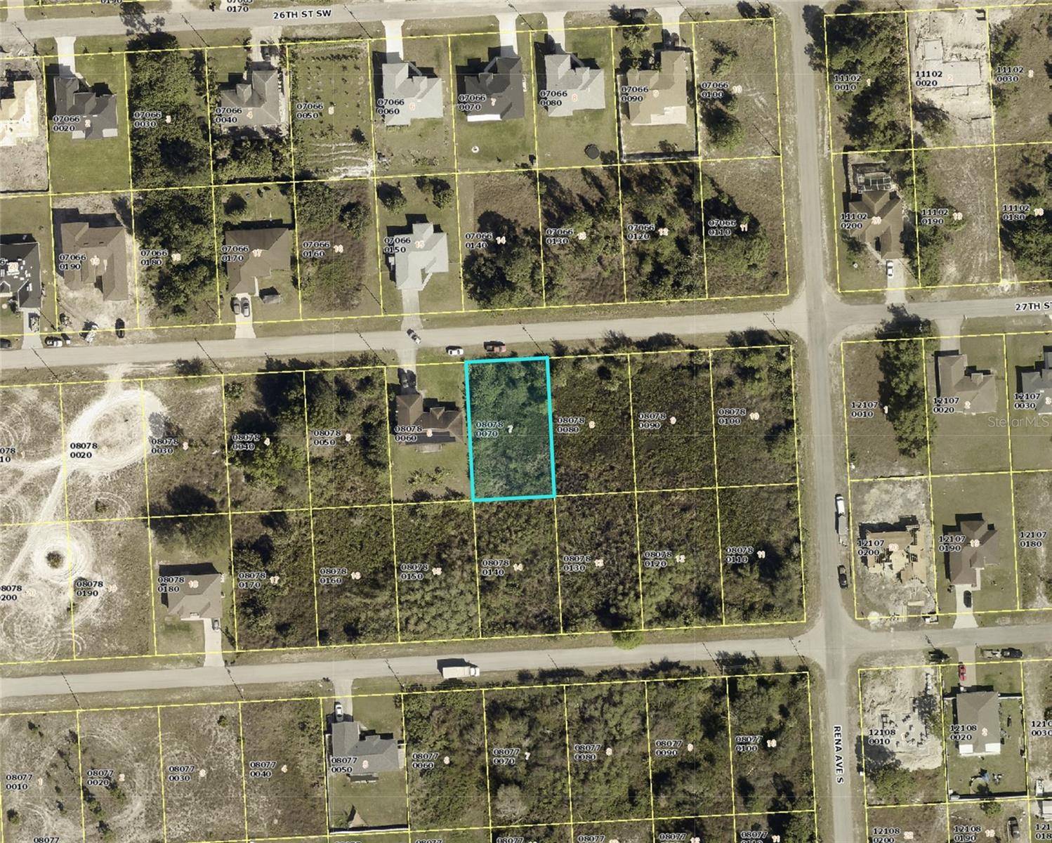 3307 27TH ST SW, Lehigh Acres, FL 33976