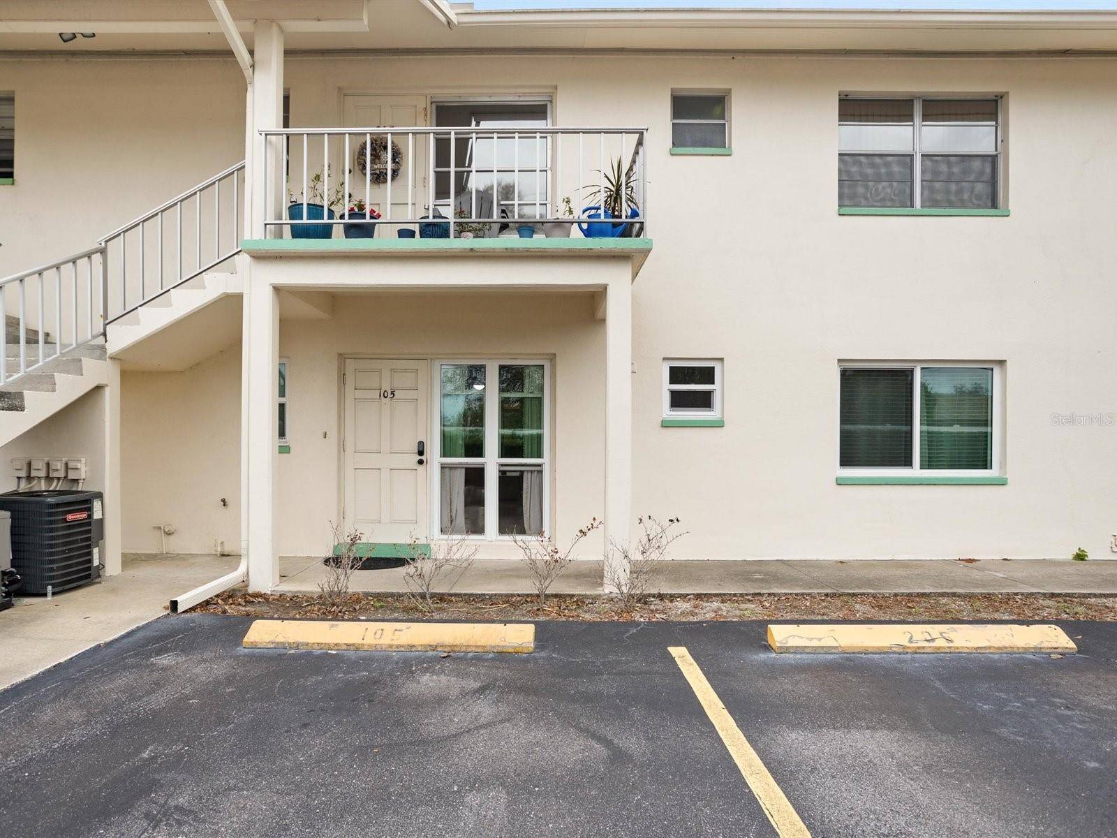 8303 BARDMOOR BLVD #105, Seminole, FL 33777