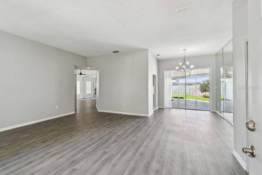 915 BRITTANY PARK BLVD, Tarpon Springs, FL 34689