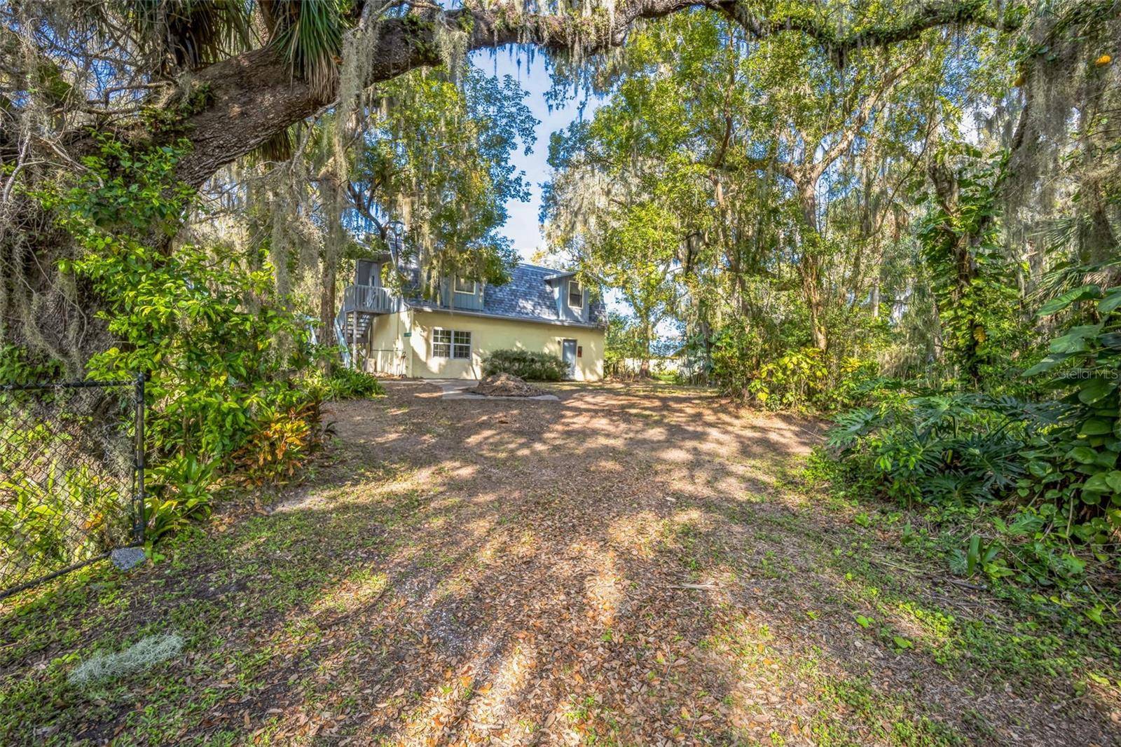 9401 CAT TRACK TRL, Lake Wales, FL 33898