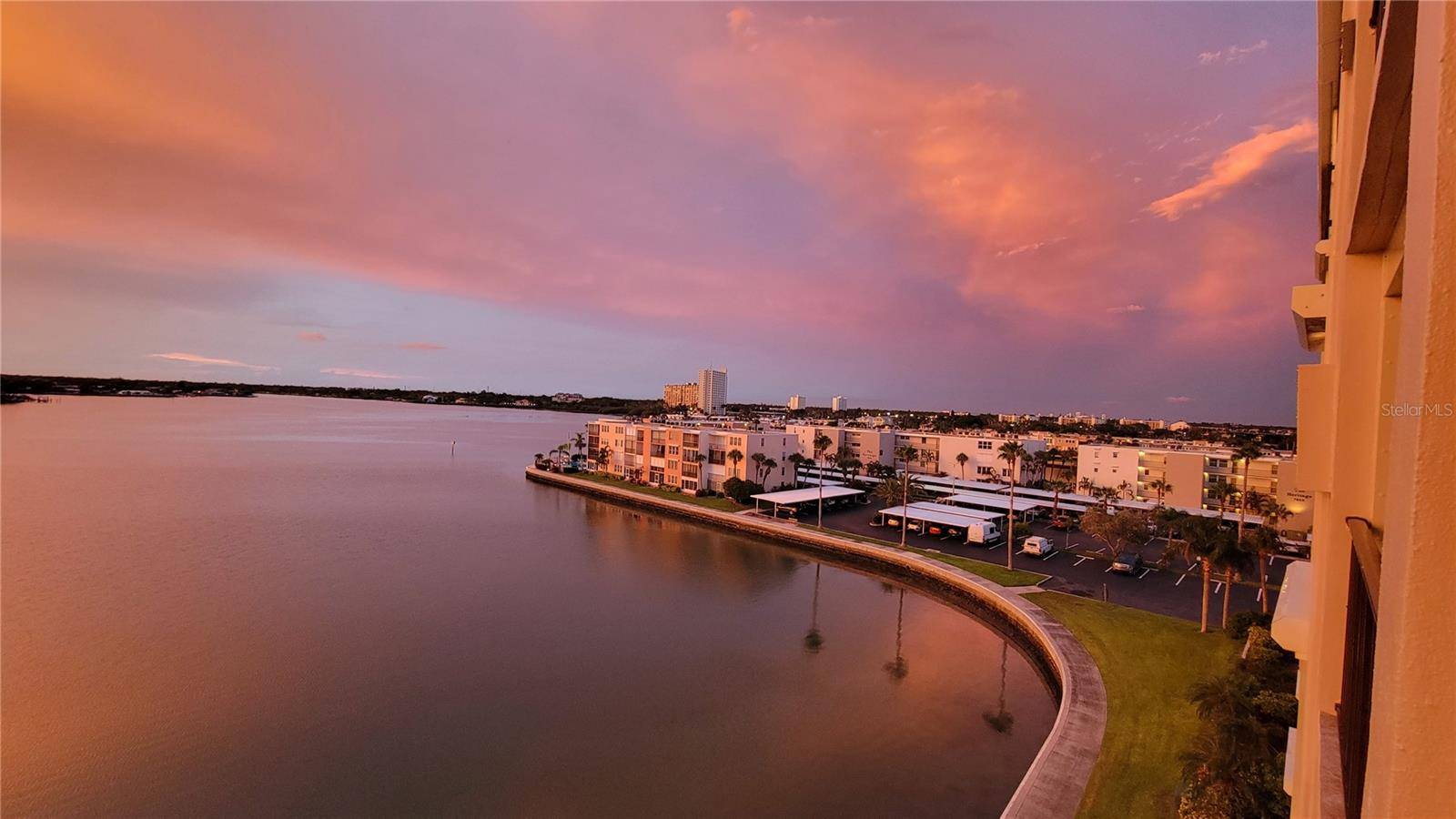 7700 SUN ISLAND DR S #608, South Pasadena, FL 33707