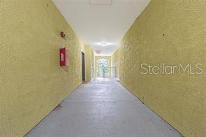 10205 COURTNEY PALMS BLVD #304, Tampa, FL 33619