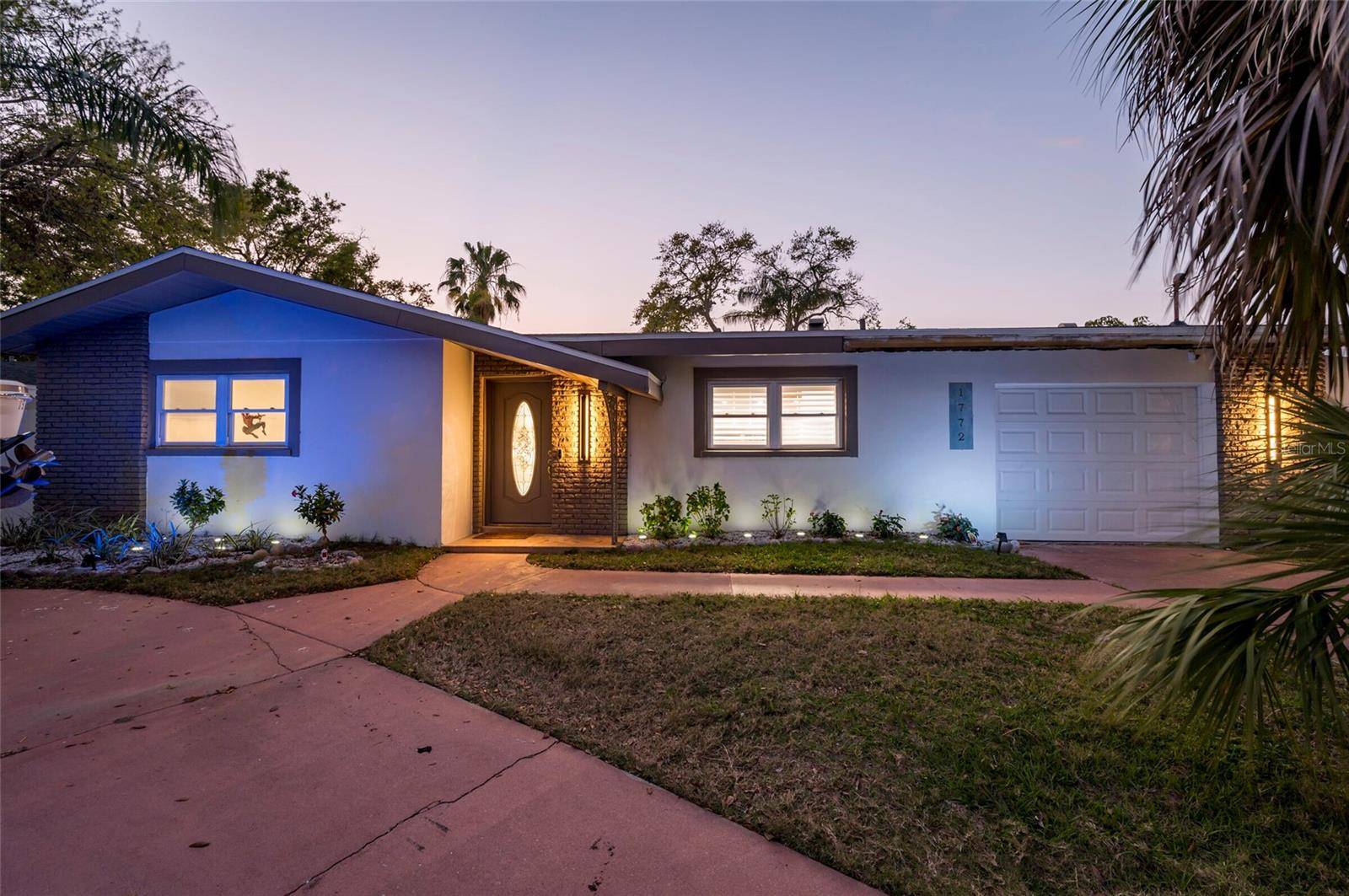1772 INDIAN ROCKS RD S, Largo, FL 33774