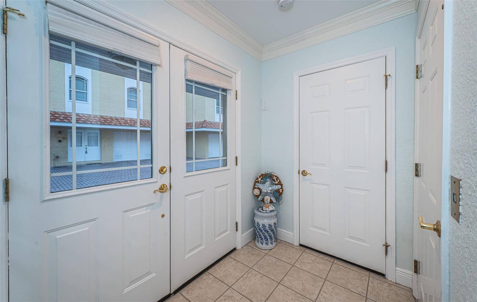 11595 GULF BLVD #6, Treasure Island, FL 33706