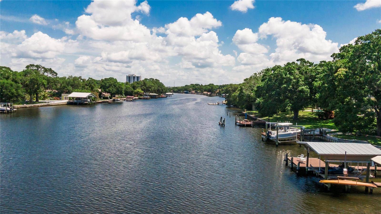 4033 N RIVER VIEW AVE, Tampa, FL 33607