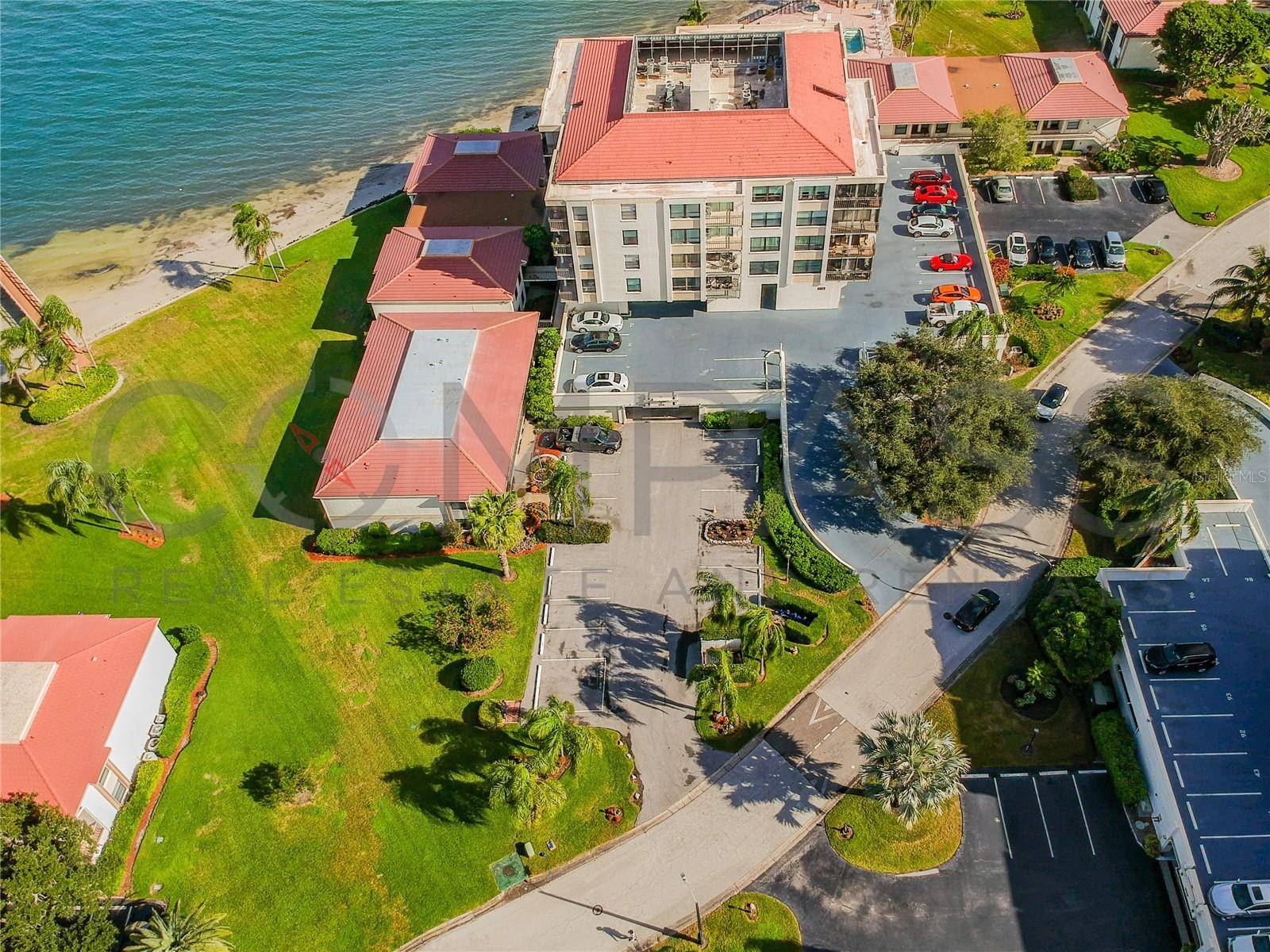 6177 SUN BLVD #606, St Petersburg, FL 33715