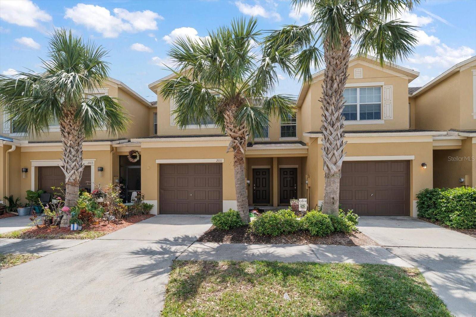 2011 HAWKS VIEW DR, Ruskin, FL 33570