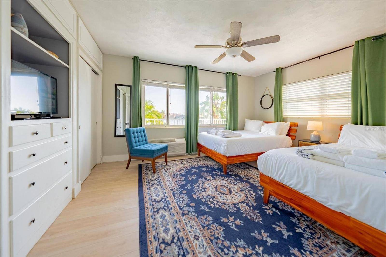 333 HAMDEN DR, Clearwater Beach, FL 33767