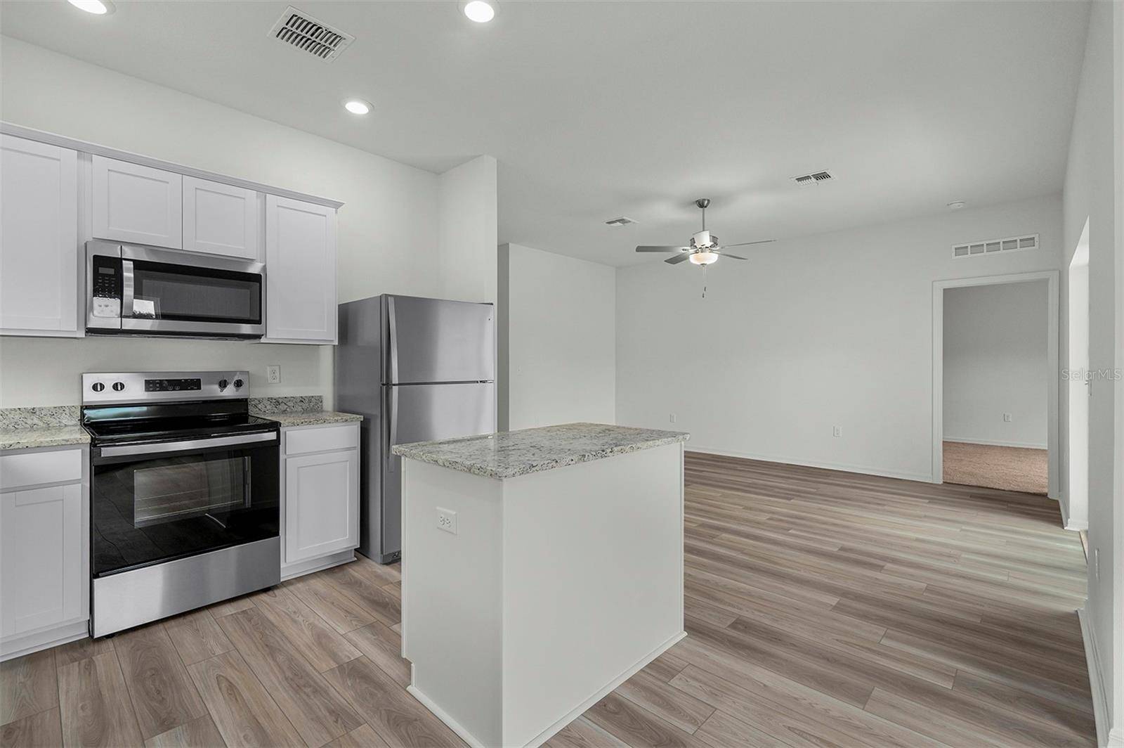 13276 TULA LOOP, Astatula, FL 34705