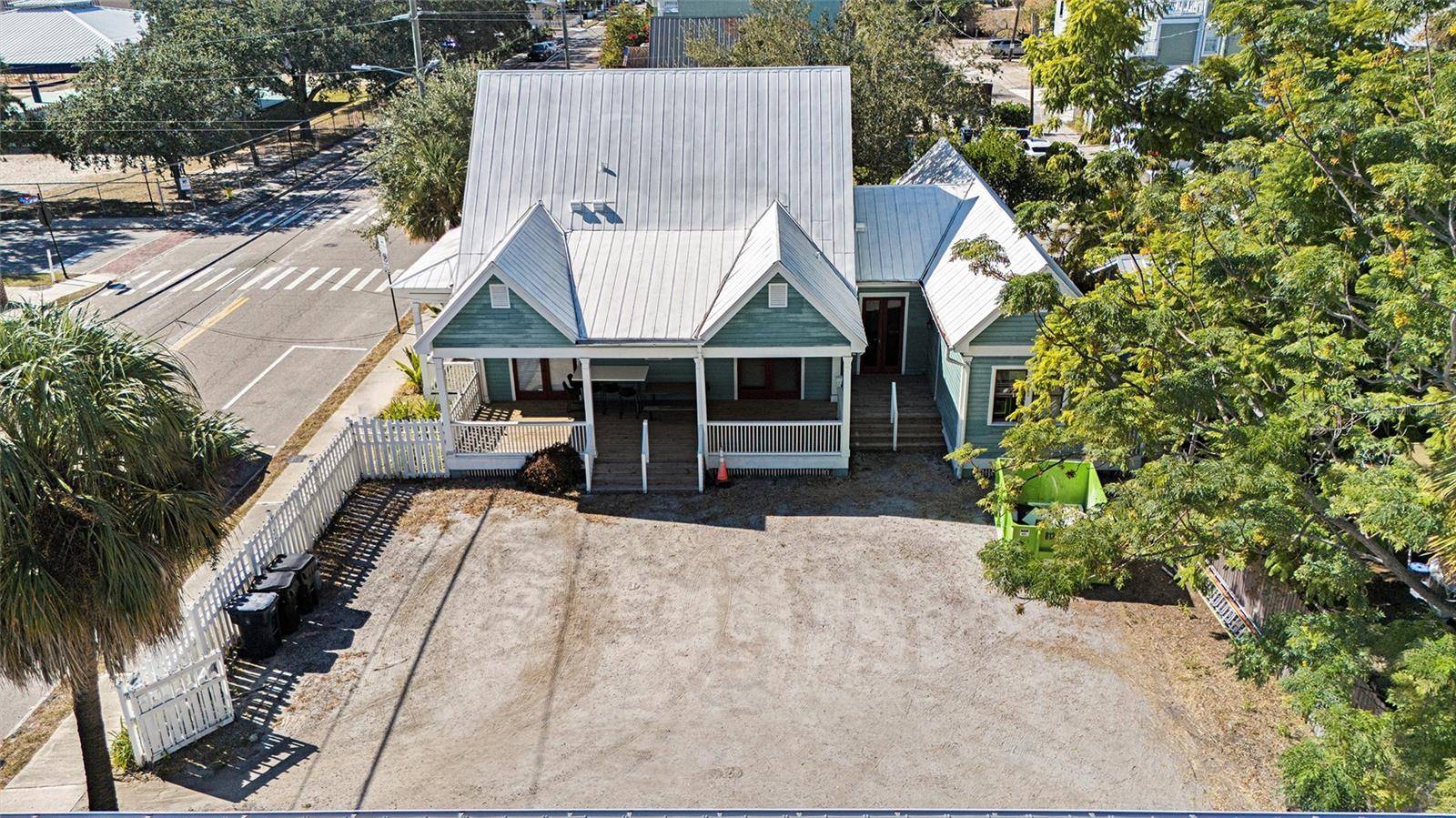2002 E 4TH AVE, Tampa, FL 33605