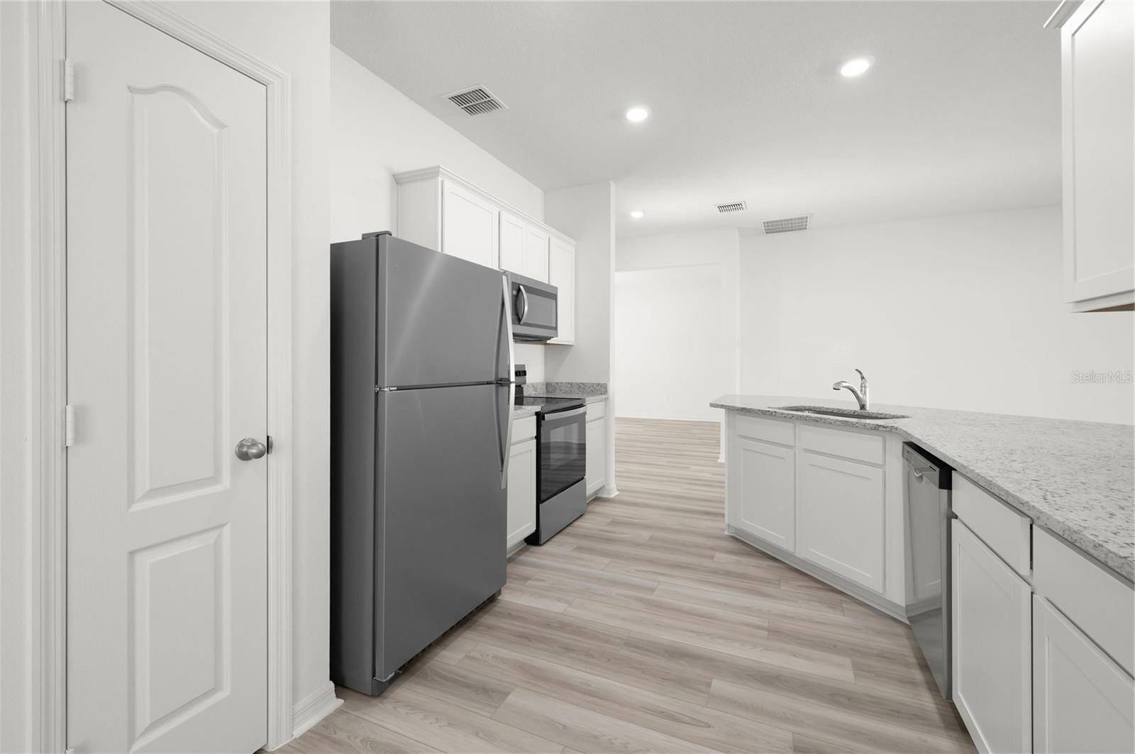 13279 TULA LOOP, Astatula, FL 34705