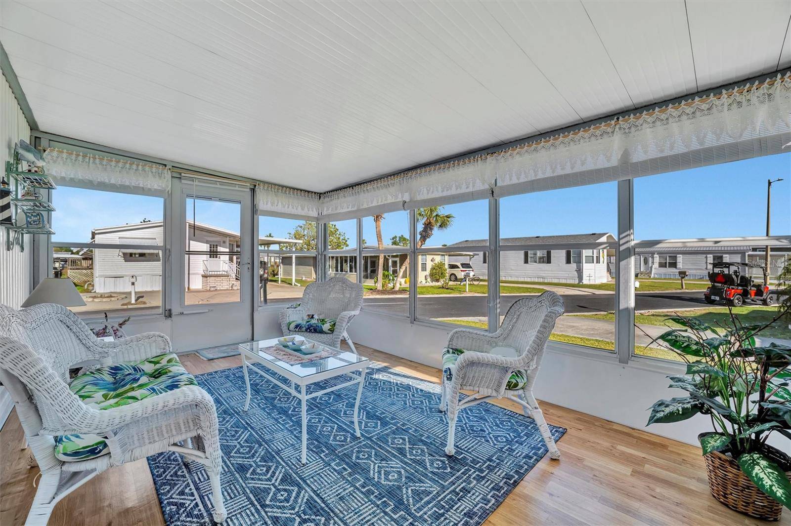 128 E SAINT JOHNS WAY, Apollo Beach, FL 33572