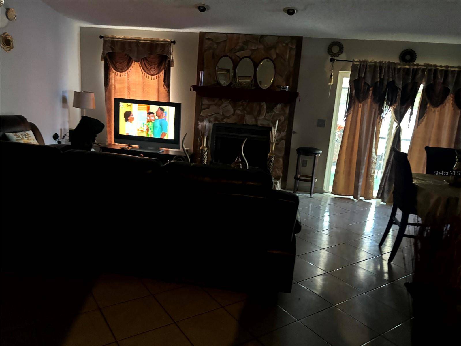 1312 FOXBORO DR., Brandon, FL 33511