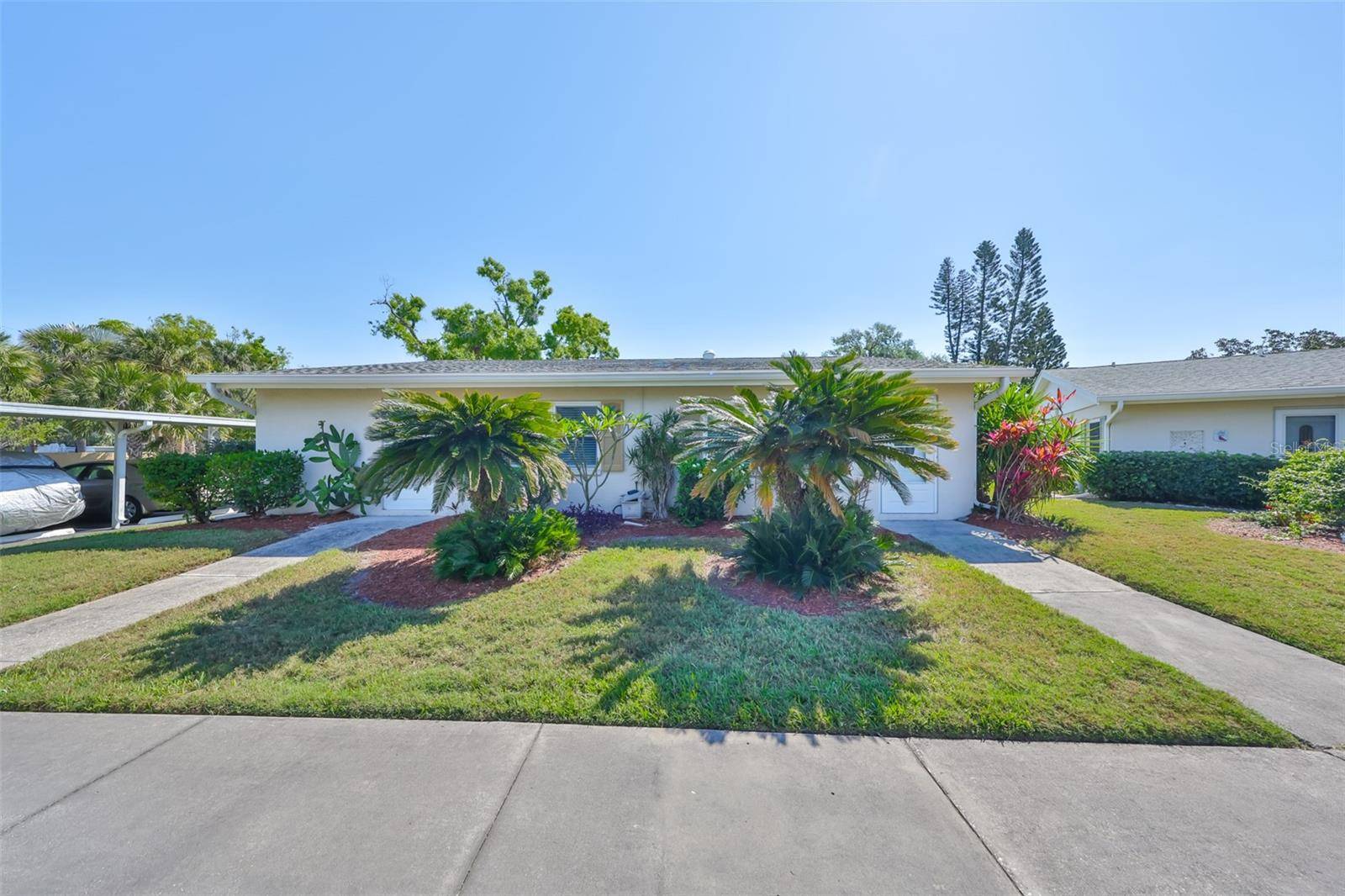 2202 CLUBHOUSE DR #174, Sun City Center, FL 33573