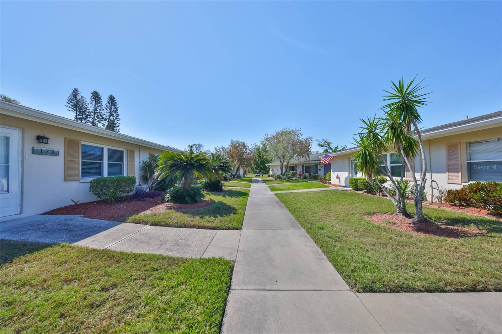 2202 CLUBHOUSE DR #174, Sun City Center, FL 33573