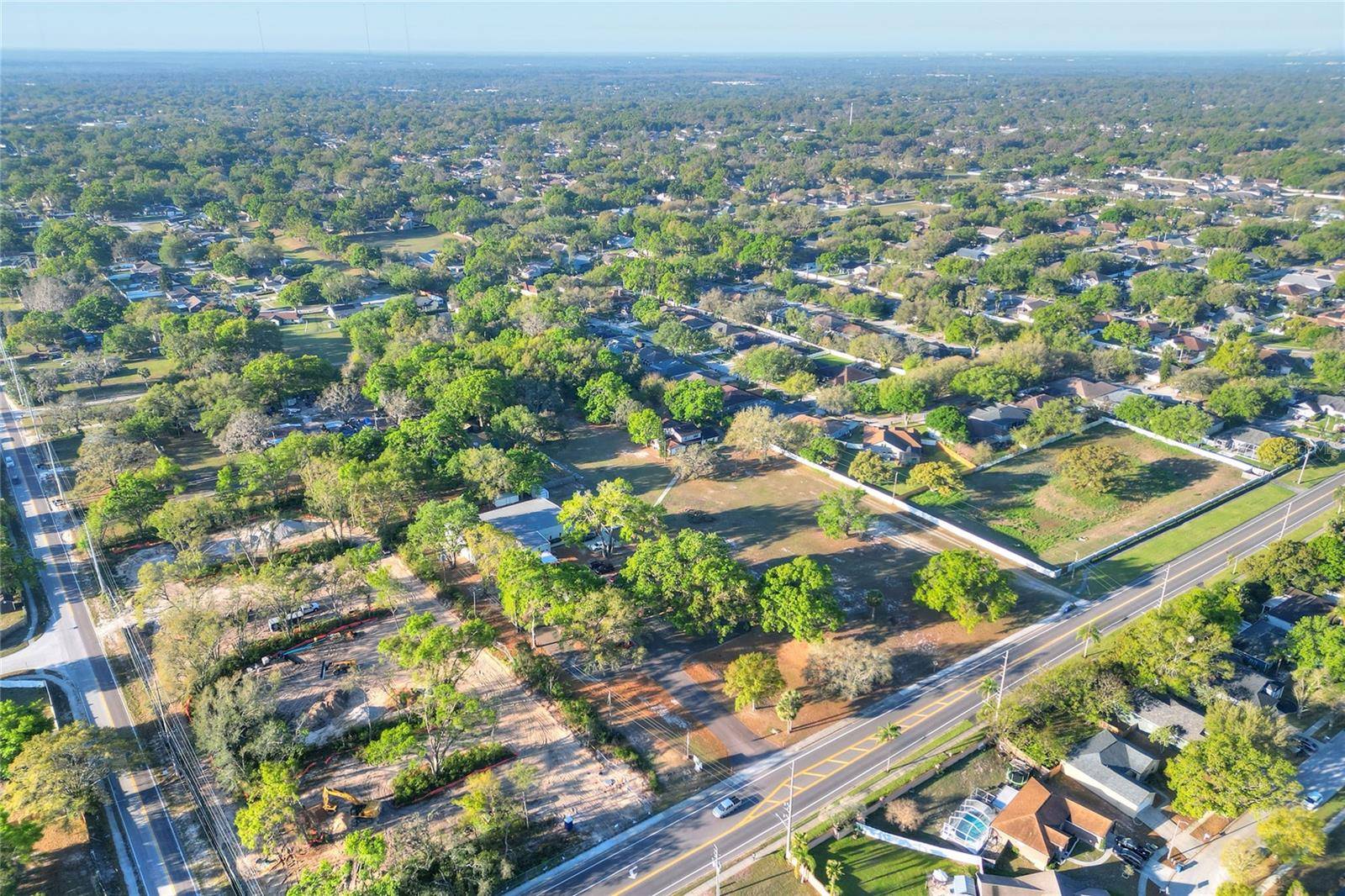 4207 E LUMSDEN RD, Valrico, FL 33594