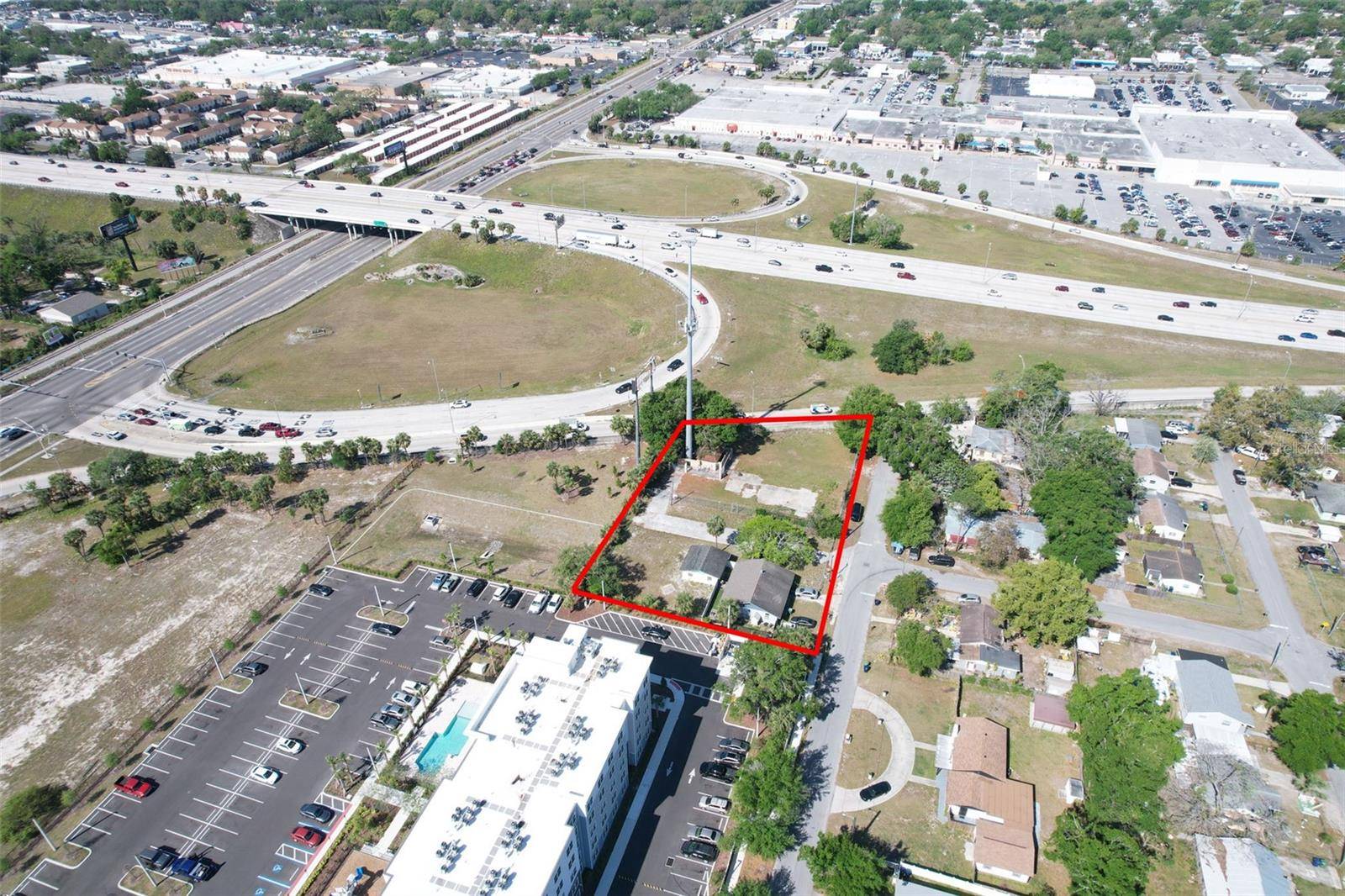 705 E WILMA ST, Tampa, FL 33612