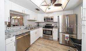 11720 PARK BLVD #301, Seminole, FL 33772