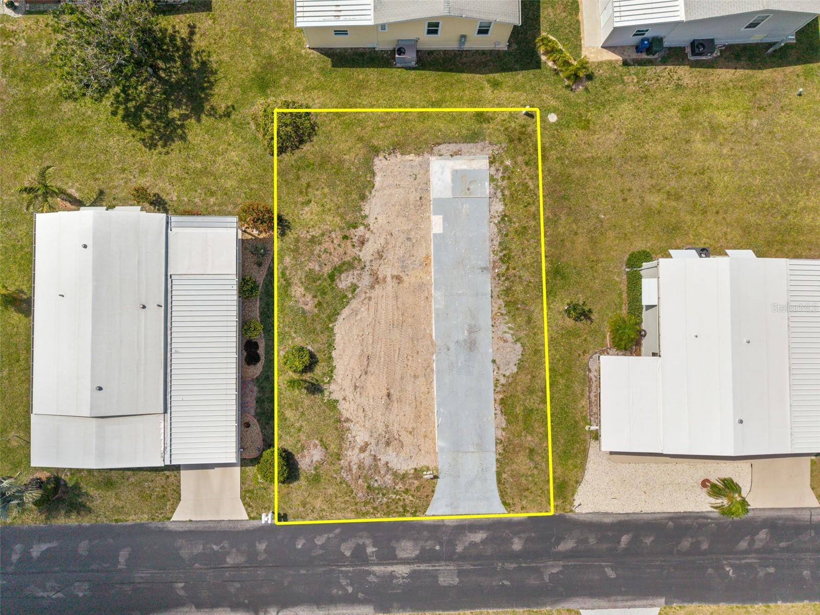 561 LONGWOOD DR, Venice, FL 34285