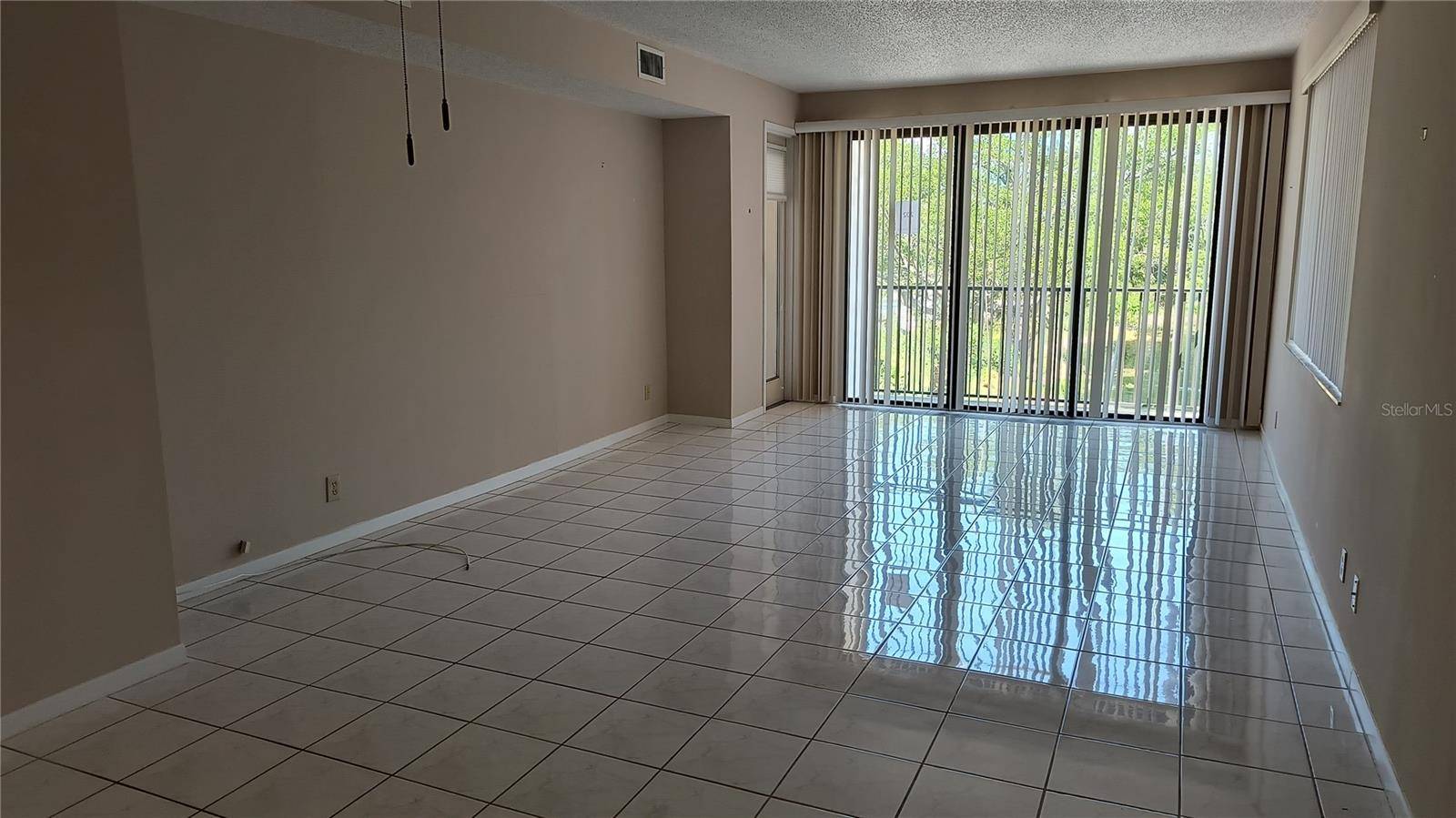 Address not disclosed, Belleair, FL 33756