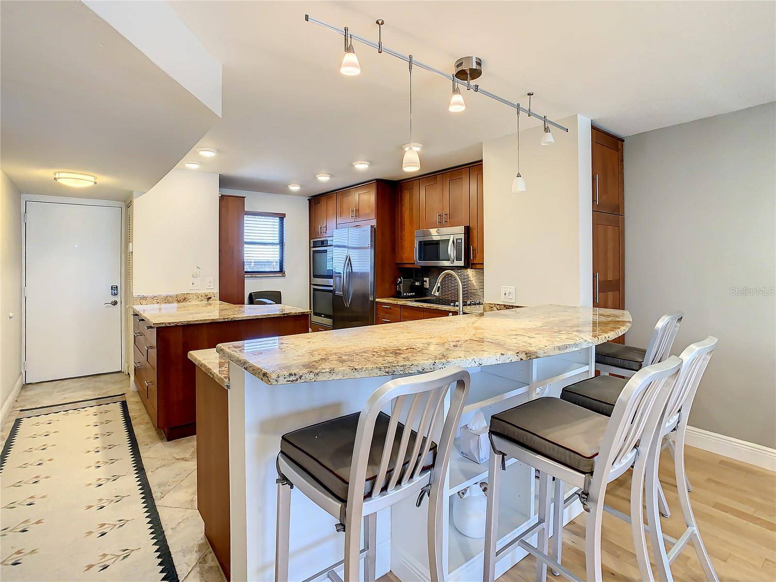 18304 GULF BLVD #516, Redington Shores, FL 33708