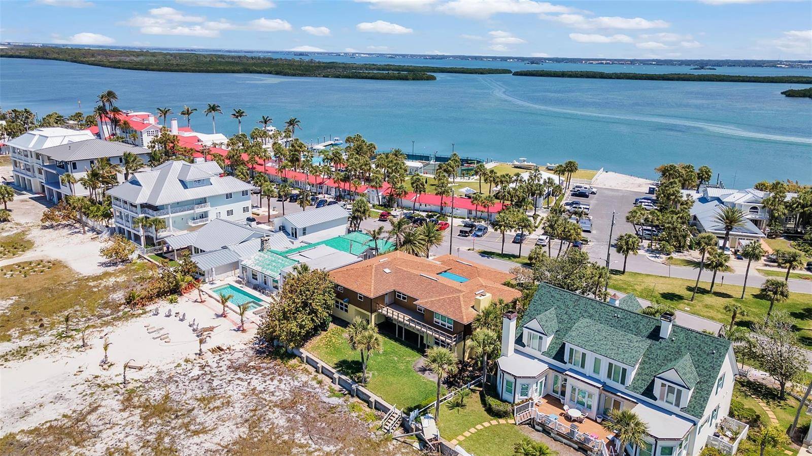 1058 ELDORADO AVE, Clearwater Beach, FL 33767