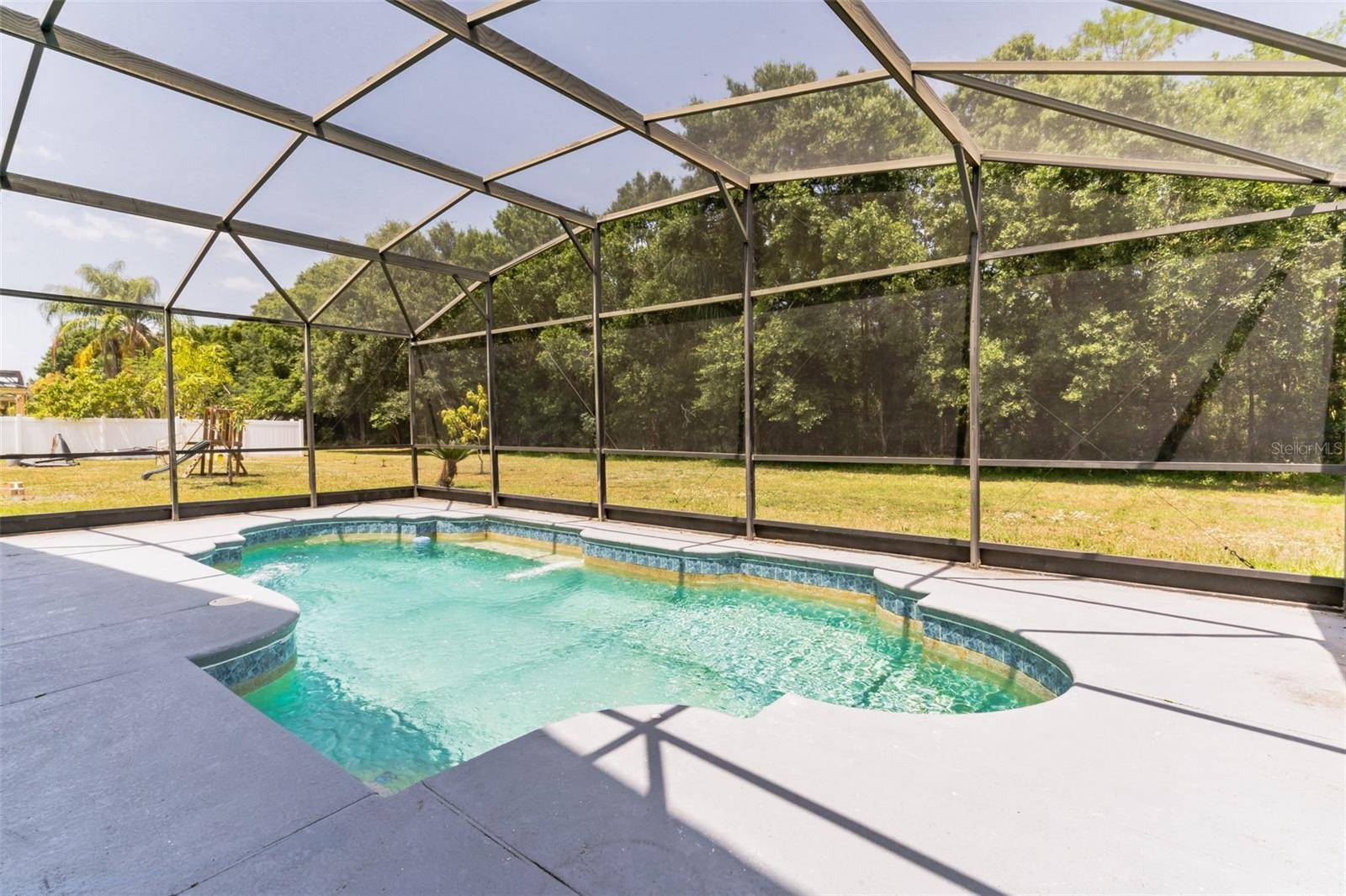 2433 HURON CIR, Kissimmee, FL 34746