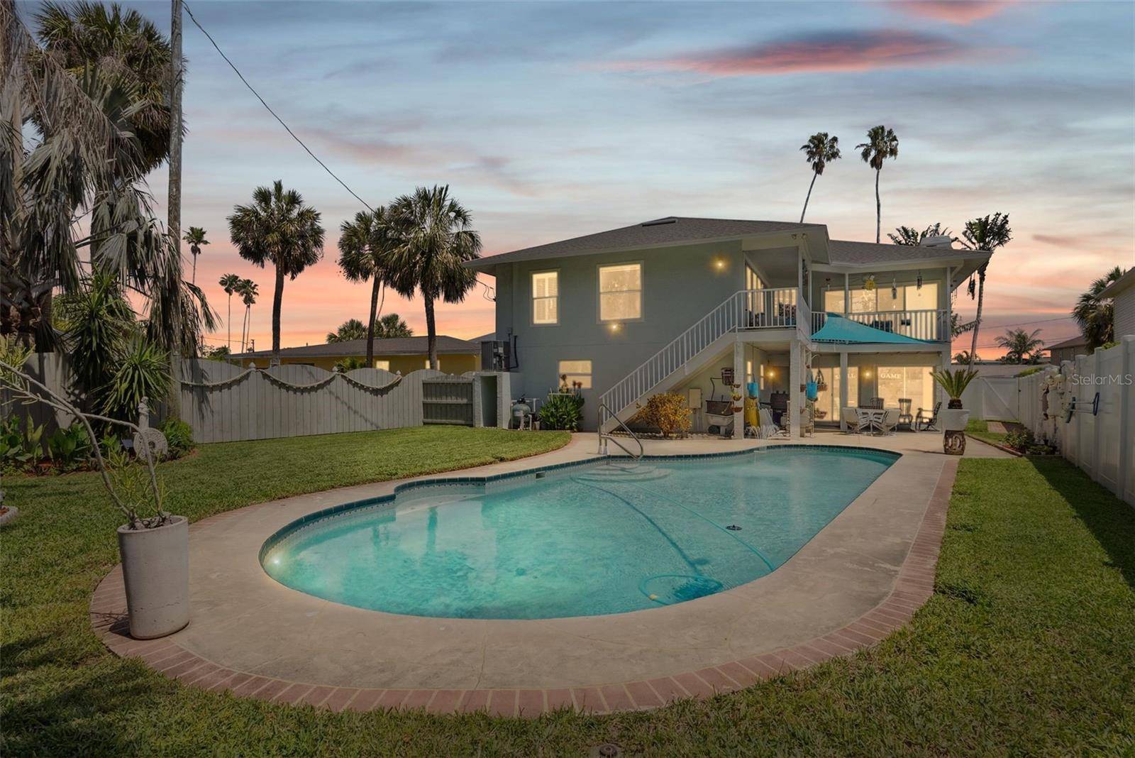 1842 BAYOU GRANDE BLVD NE, St Petersburg, FL 33703