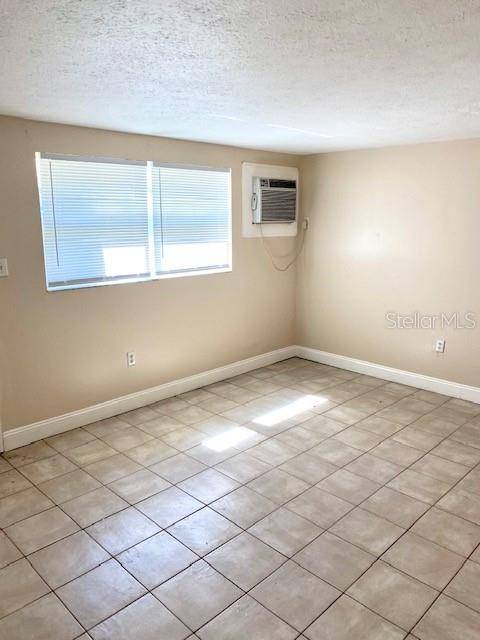 9420 GREYSTONE RD, Thonotosassa, FL 33592