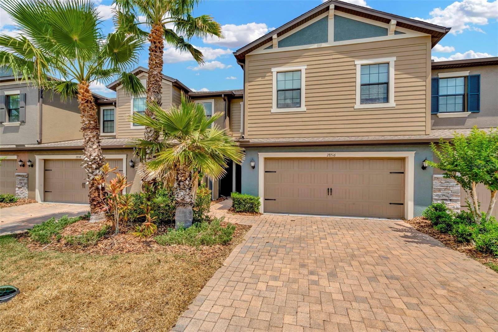 28516 TRANQUIL LAKE CIR, Wesley Chapel, FL 33543