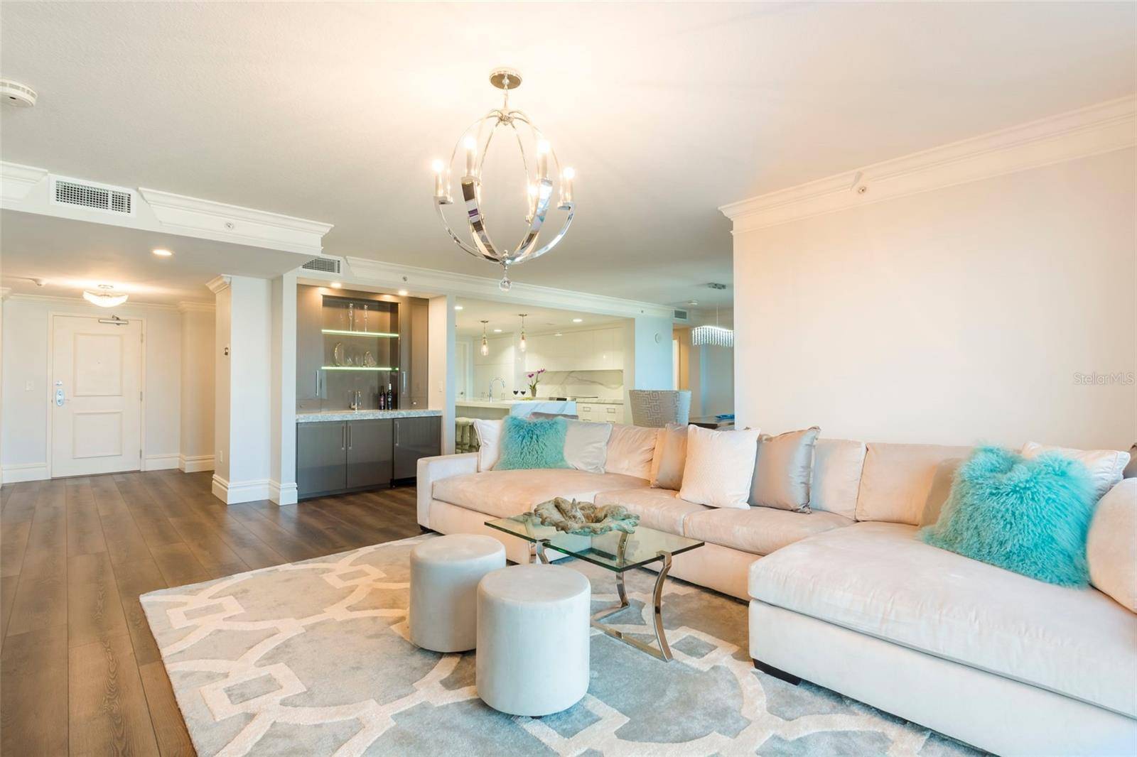 301 S GULFVIEW BLVD #304, Clearwater Beach, FL 33767
