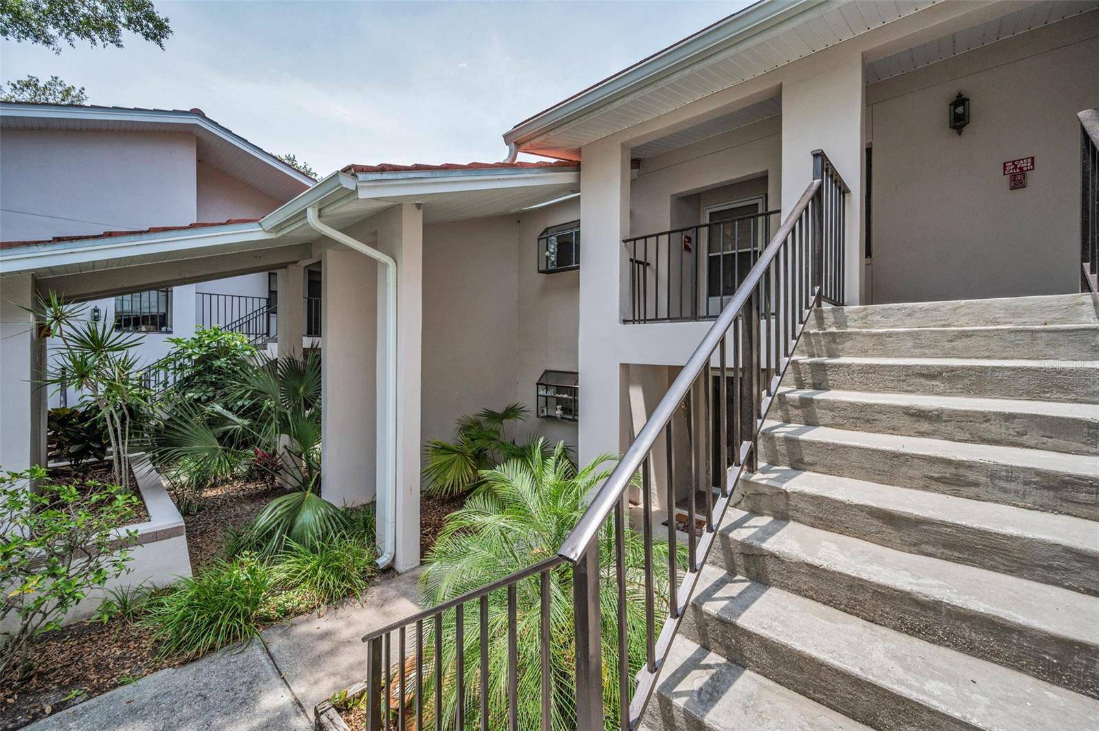 300 S FLORIDA AVE #200J, Tarpon Springs, FL 34689