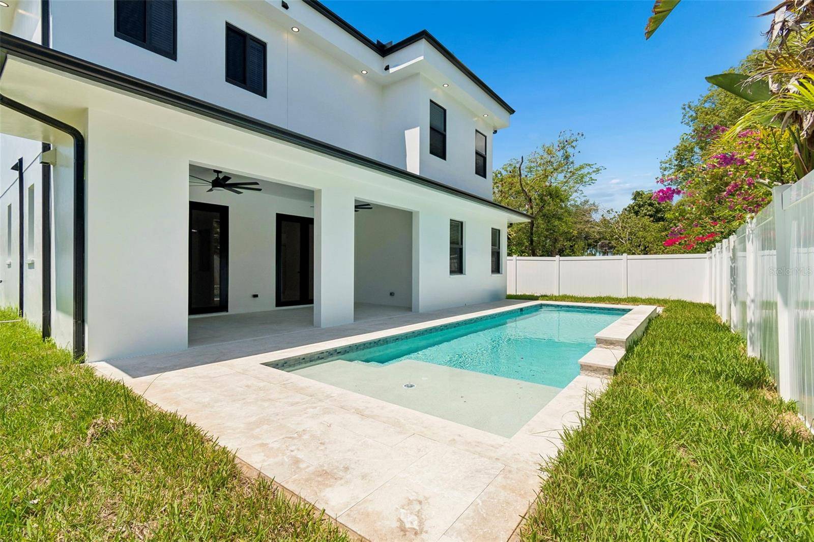 4101 W MANGO AVE, Tampa, FL 33616