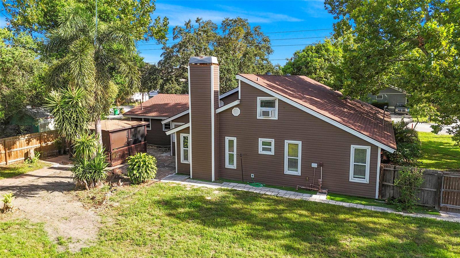 1127 WYATT ST N, Clearwater, FL 33756