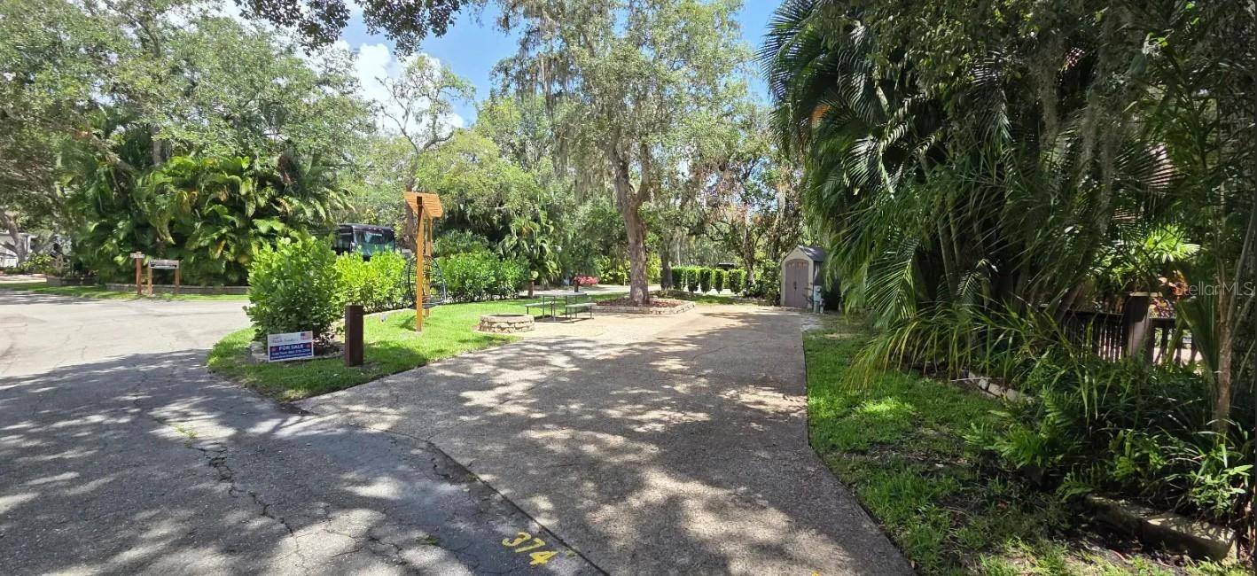 374 BEAR TRL, River Ranch, FL 33867