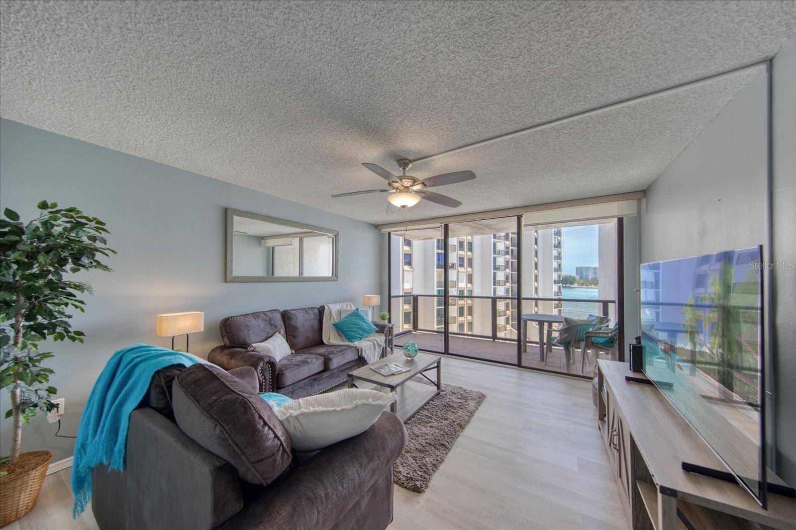 440 S GULFVIEW BLVD #701, Clearwater Beach, FL 33767