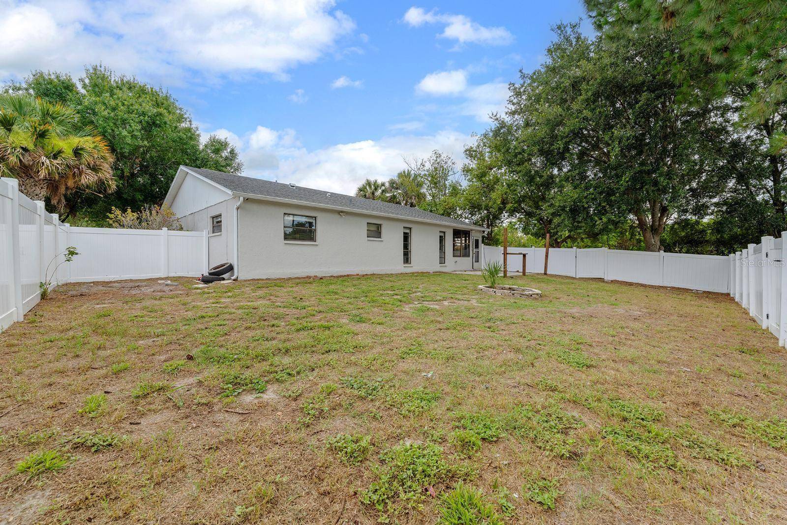 7505 BRAMBLEWOOD DR, Port Richey, FL 34668