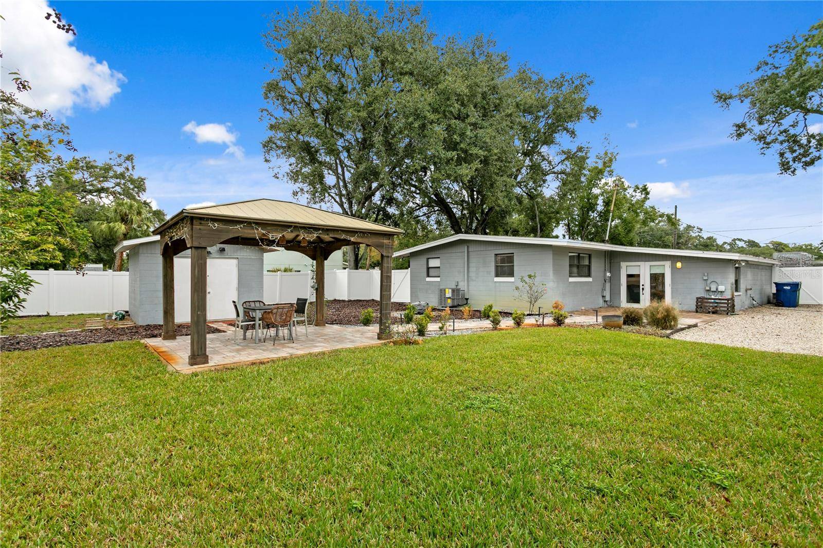 2407 S LOIS AVE, Tampa, FL 33629